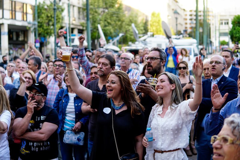 Πανηγυρισμοί για την εκλογή του Κώστα Μπακογιάννη