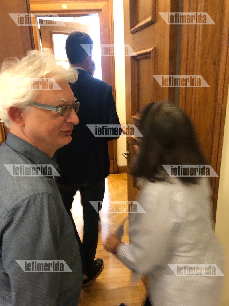 Αντώνης Σαμαράς, Κώστας Μπακογιάννης συνάντηση στη βουλη.