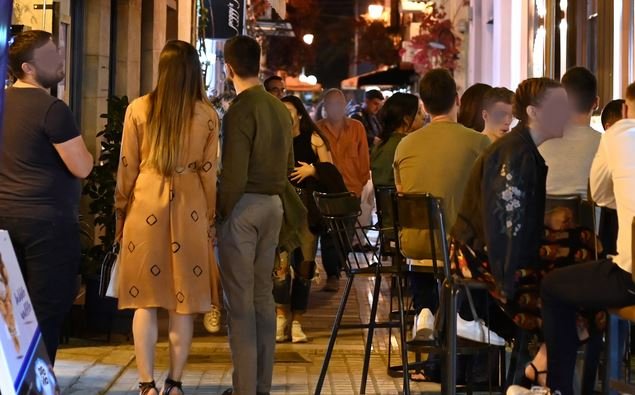 Διασκέδαση χωρίς αποστάσεις και στο Ναύπλιο