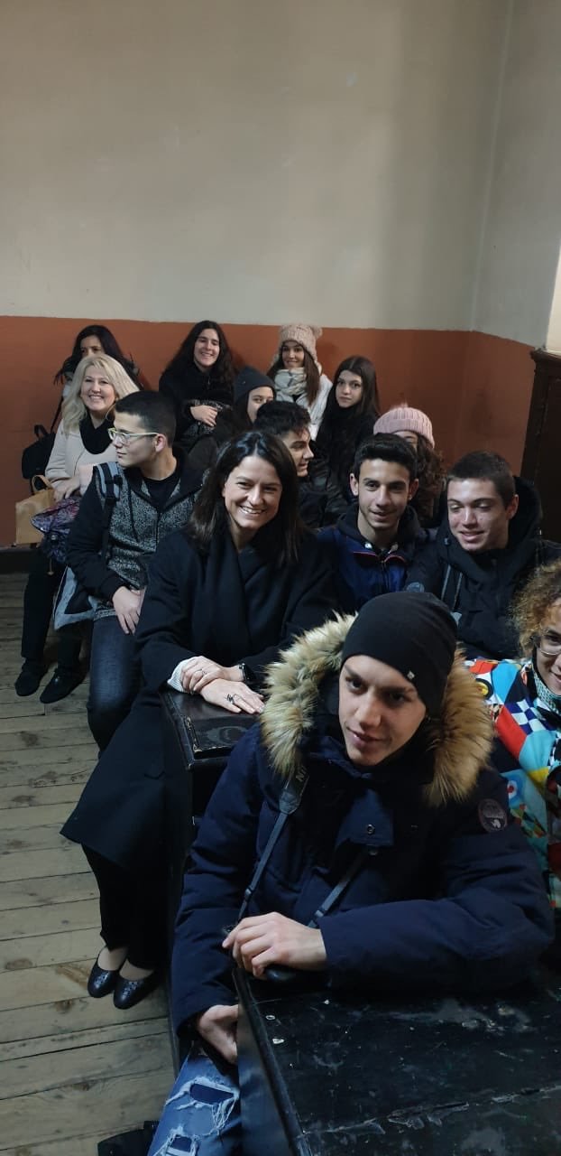 Η υπουργός Παιδείας συναντήθηκε με μαθητές του 3ου Λυκείου Αμαρουσίου