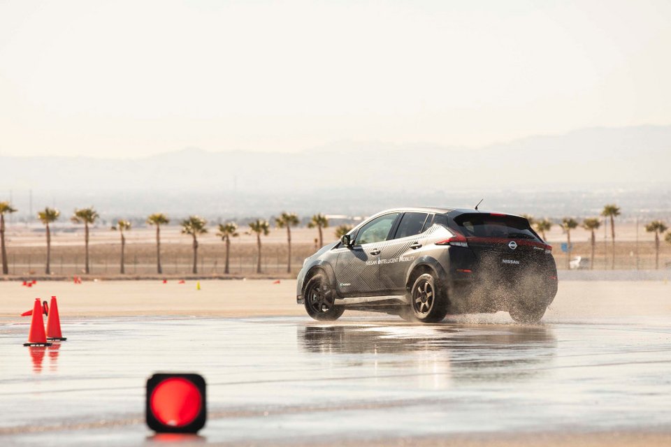 Nissan: Tεχνολογία τετρακίνησης και στα ηλεκτρικά