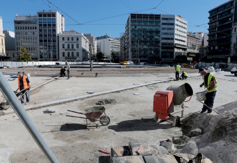 Εως τα τέλη Φεβρουαρίου αναμένεται να έχει παραδοθεί προς χρήση η πλατεία Ομονοίας