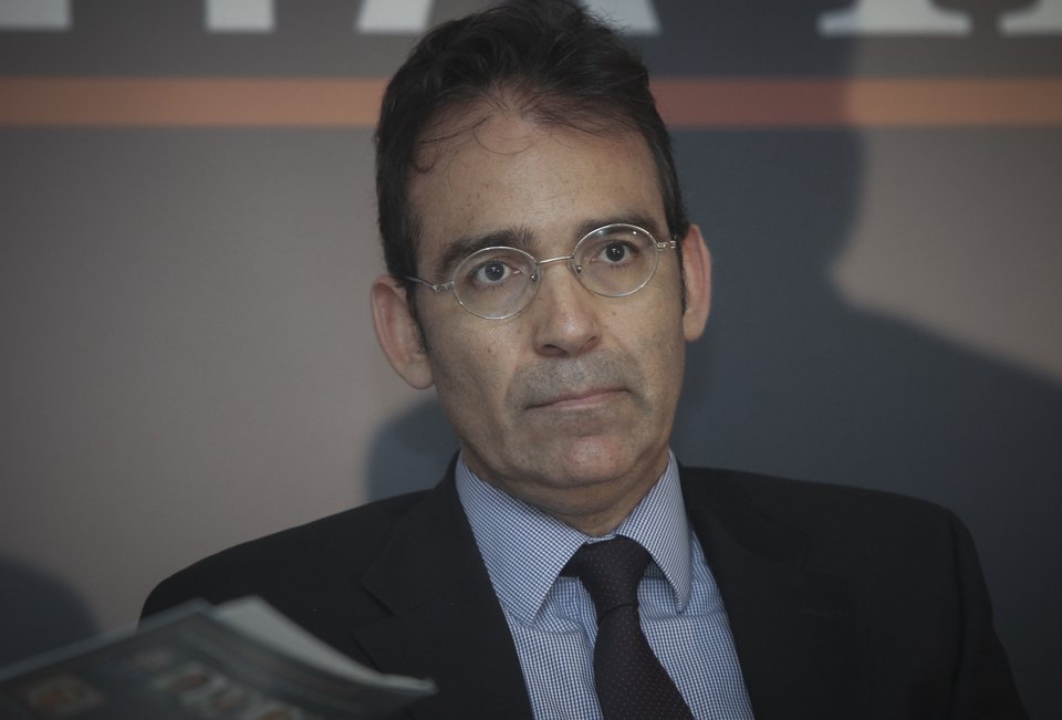 Το πολιτικό κεφάλαιο της Μέρκελ και η υποχρέωση να αφήσει πίσω της ένα ευρωπαϊκό legacy, επιτρέπουν αυτή την στροφή 180 μοιρών που κάνει η Γερμανία. Ενώ επί χρόνια έλεγε «όχι επιδοτήσεις, όχι κοινή ανάληψη χρέους», τώρα δέχεται και τα δύο. ? Eurokinissi Χρήστος Μπόνης