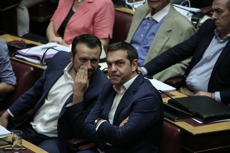Η υπόθεση Παππά - Μιωνή ανάγκασε τον Αλέξη Τσίπρα να υποβαθμίσει τον άλλοτε στενό του συνεργάτη / Φωτογραφία: SOOC