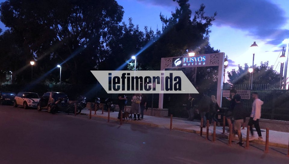 Δεκάδες πολίτες επέλεξαν τον Φλοίσβο για την πρώτη μέρα άρσης των μέτρων