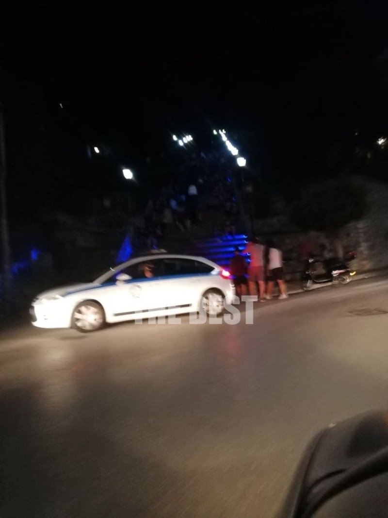 Πάτρα κόσμος σε σκαλοπάτια