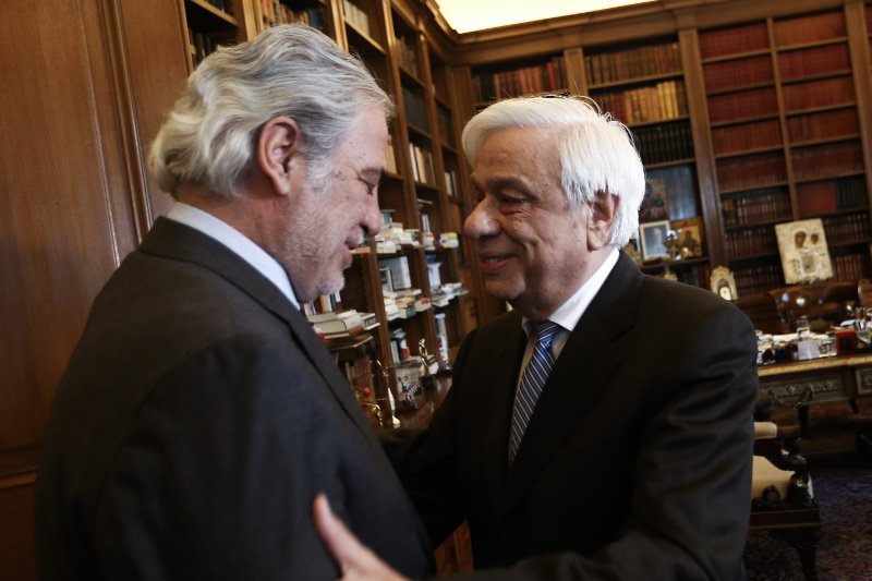 Ο Προκόπης Παυλόπουλος με τον Χρήστο Στυλιανίδη / Φωτογραφία: EUROKINISSI