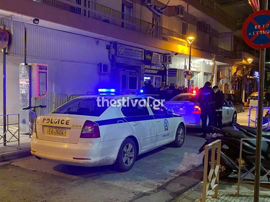 Περιπολικό στο ΑΤ Αμπελοκήπων