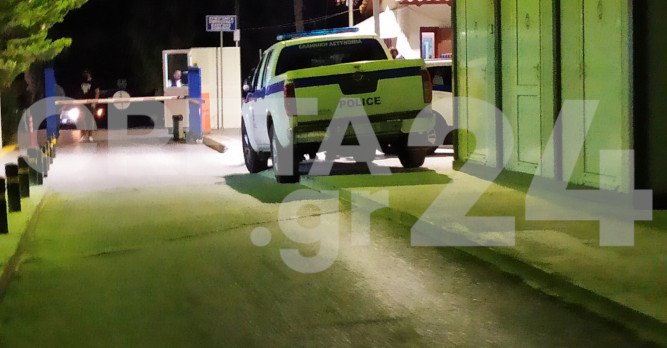 Περιπολικό έξω από το Βενιζέλειο νοσοκομείο