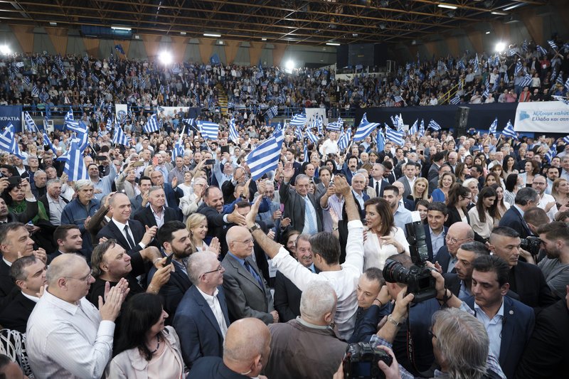 Αποθεωτική υποδοχή για τον πρόεδρο της ΝΔ