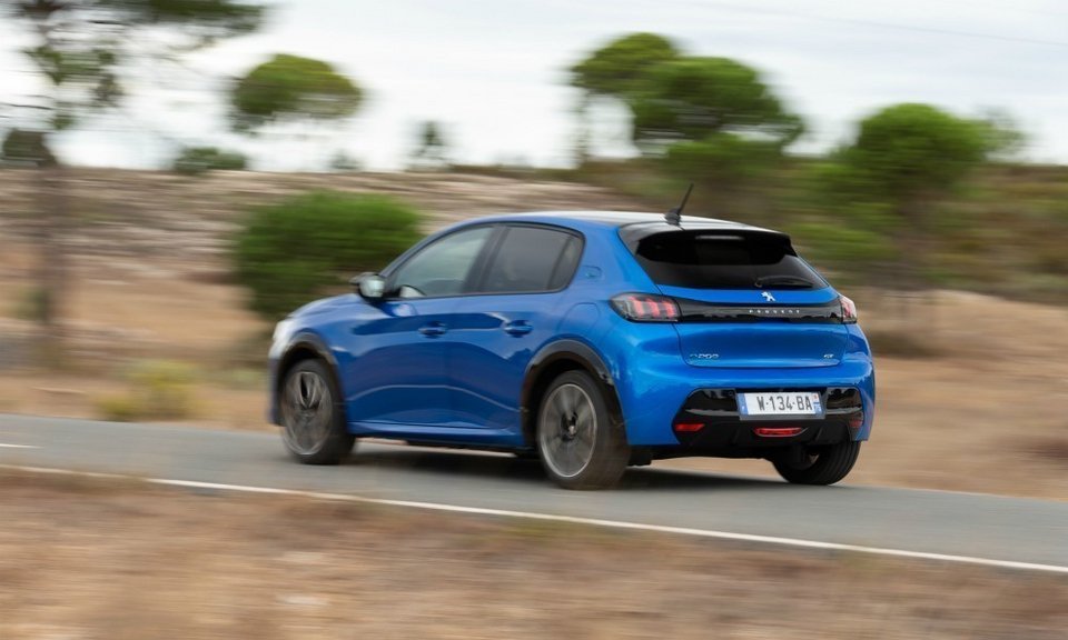 Ακόμη μια διάκριση για το ηλεκτρικό Peugeot 208