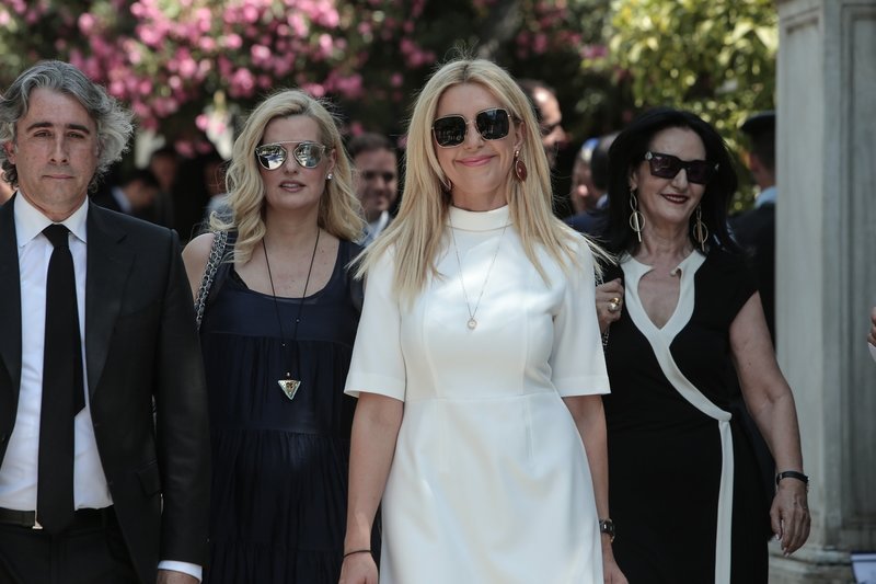 Η υφυπουργός Αγροτικής Ανάπτυξης Φωτεινή Αραμπατζή