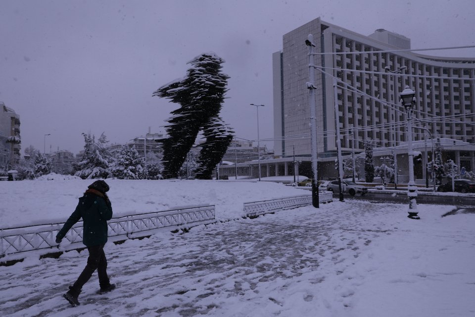 Ο Δρομέας και το Χίλτον στα λευκά / Φωτογραφία: Sooc