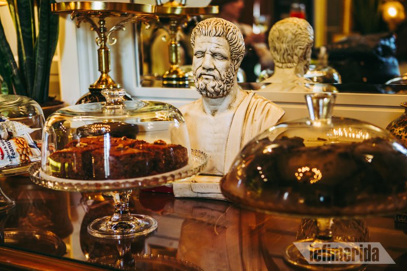 Τα γλυκά του Foyer Café Bistrot