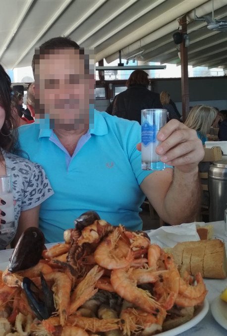 Πατέρας τριών παιδιών, προερχόταν από την Πολεμική Αεροπορία ο Νίκος Καρυστινός