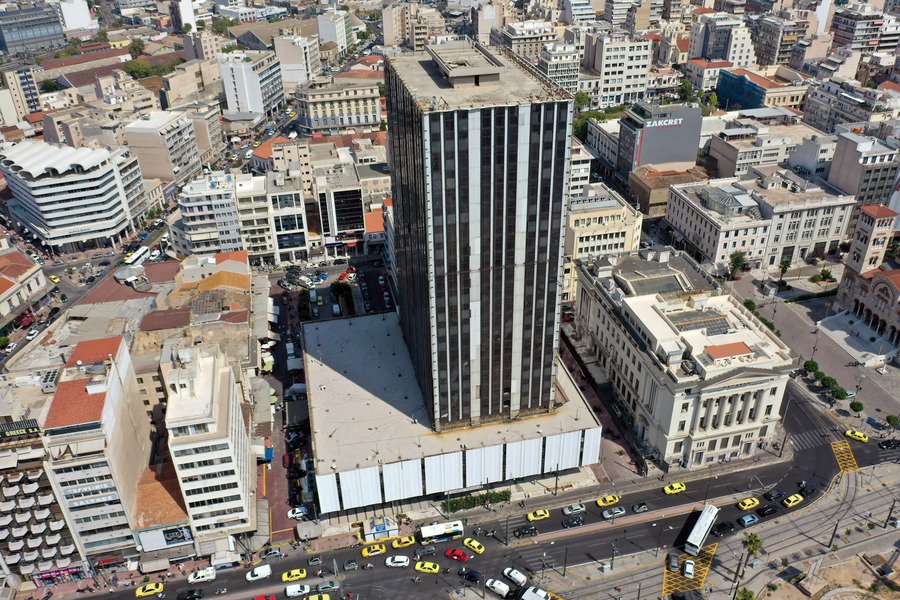 Ο πύργος του Πειραιά από ψηλά