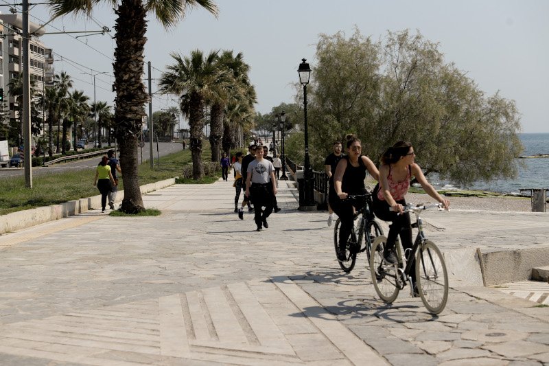 Ποδηλάτες στο Παλαιό Φάληρο - Φωτογραφία: Eurokinissi