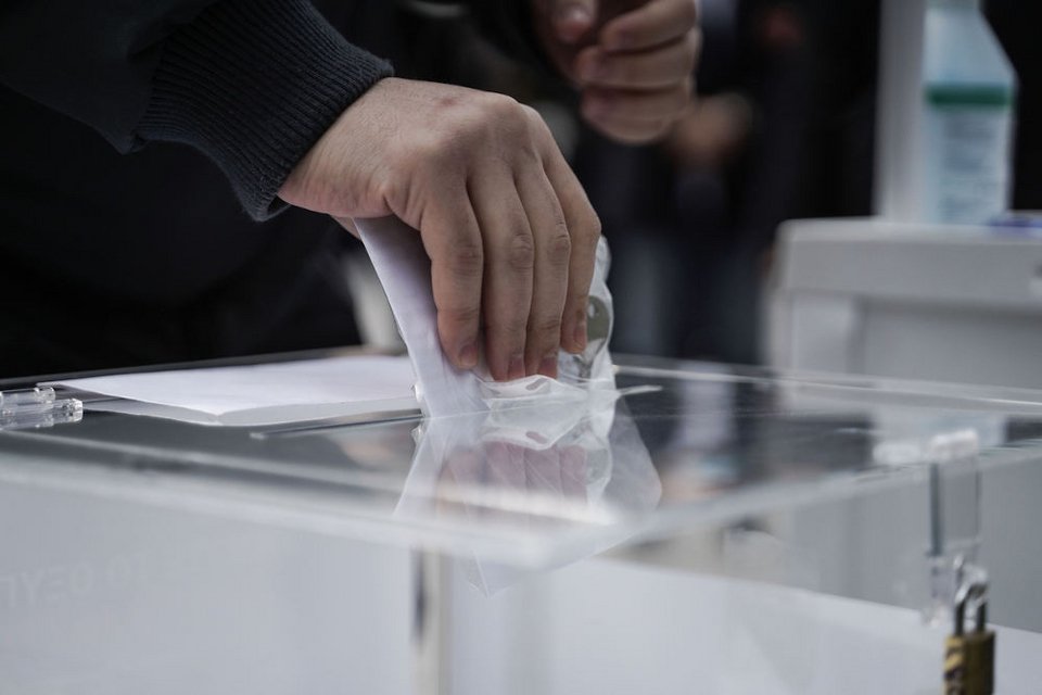 Οι επιχειρηματίες έριξαν τα κλειδιά τους σε κάλπη / Φωτογραφία: Nikos Paleologos/ SOOC