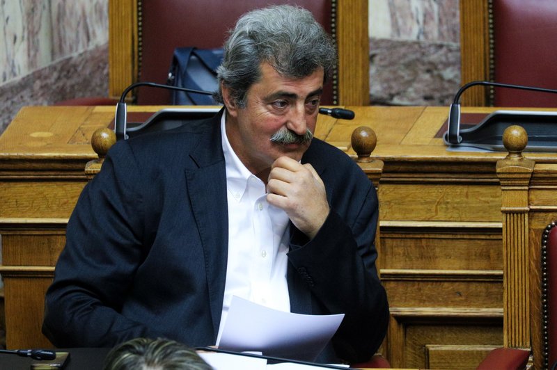 Ο Παύλος Πολάκης στα υπουργικά έδρανα