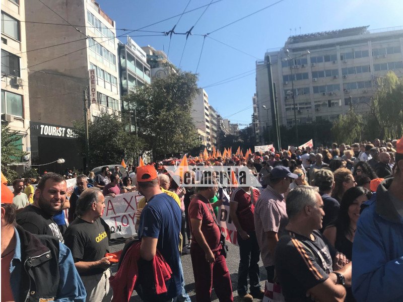 Εργαζόμενοι στους Οργανισμούς της Τοπικής Αυτοδιοίκησης διαμαρτύρονται για το αναπτυξιακό νομοσχέδιο