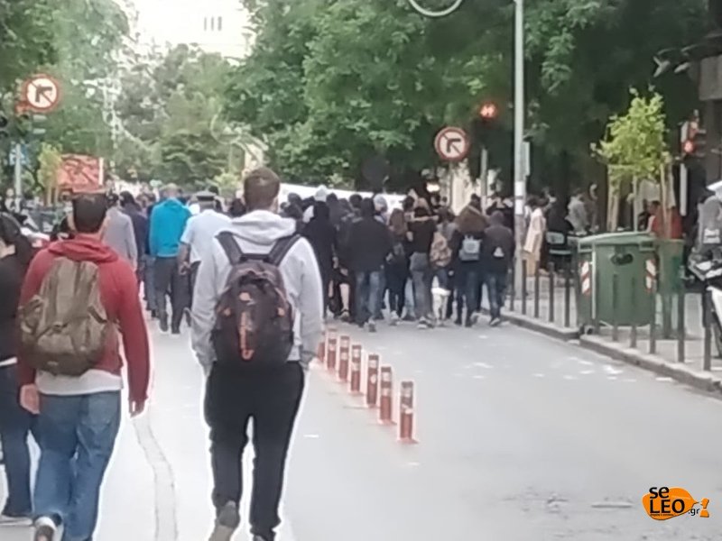 Πορεία αντιεξουσιαστών για τον Κουφοντίνα στη Θεσσαλονίκη