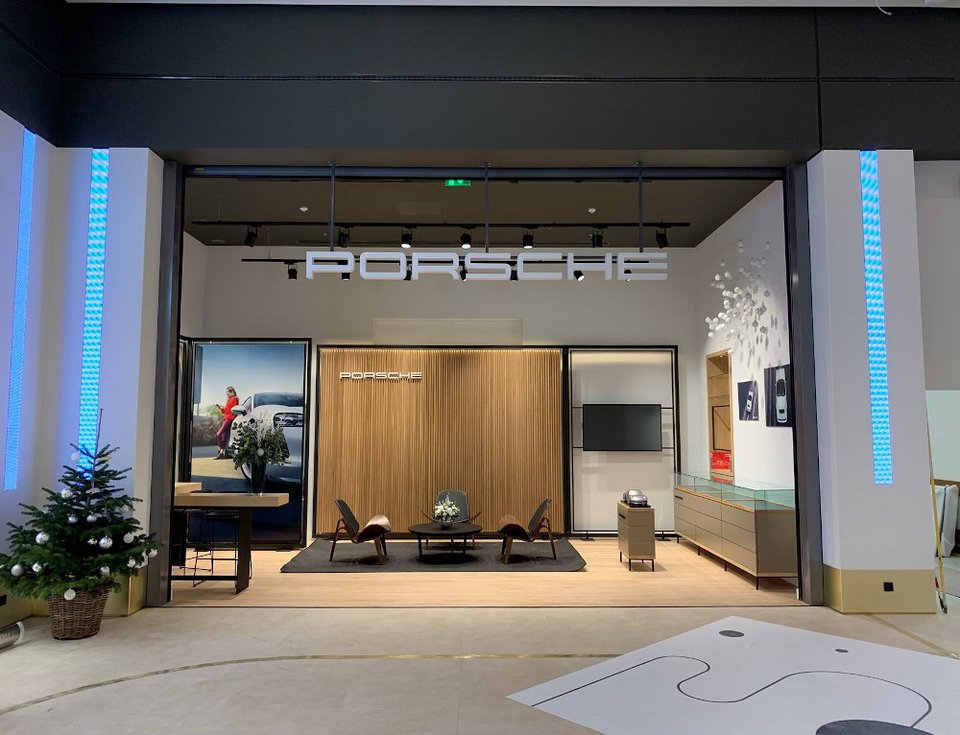 Porsche Now Experience Store στη νέα πτέρυγα του Golden Hall