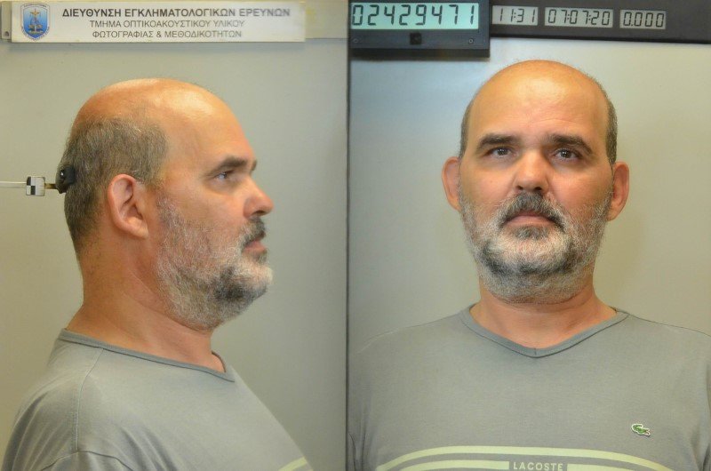 19) (επ.) MIHAI (ον.) Cristian του Ioan και της Eugenia , γεν. 01-01-1967 στη Ρουμανία