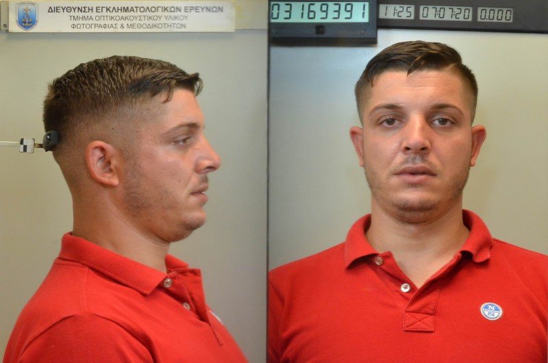 9) (επ.) PETRE (ον.) Catalin του Vasile - Tudor και της Tasica , γεν. 21-08-1991 στη Ρουμανία