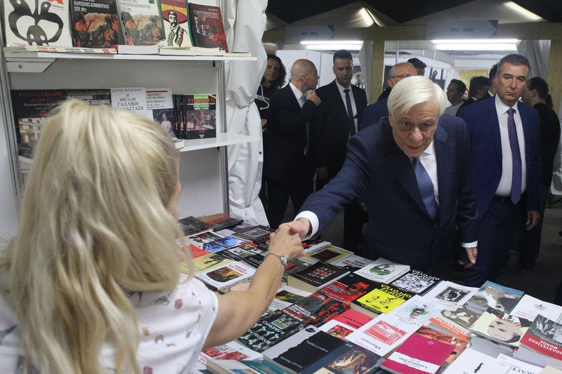 Ο Προκόπης Παυλόπουλος στο φεστιβάλ βιβλίου