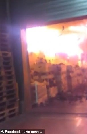 Πυρκαγιά σε αποθήκη κρασιού
