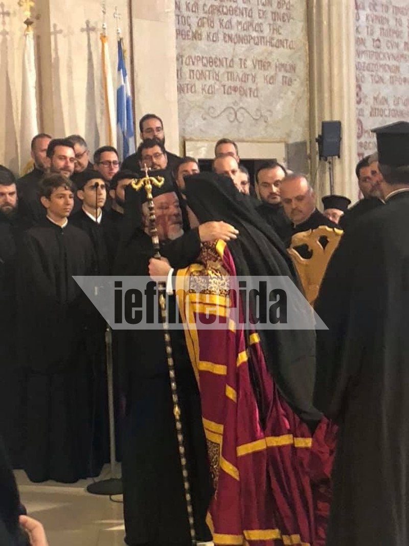 ενθρόνιση ελπιδοφόρου