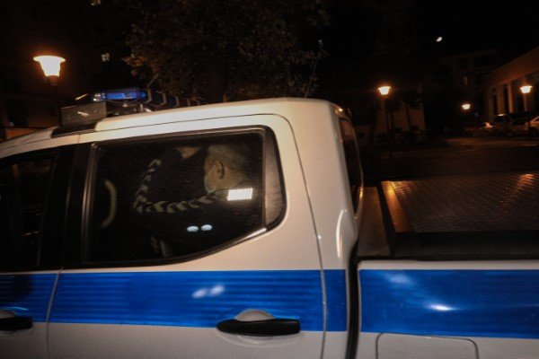 Ο δολοφόνος του Παύλου Φύσσα, Γιώργος Ρουπακιάς οδηγείται στη ΓΑΔΑ -