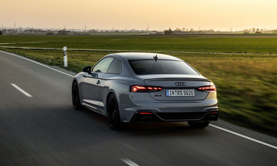 Πόσο στοιχίζει στην Ελλάδα το Audi RS 5 των 450 ίππων;