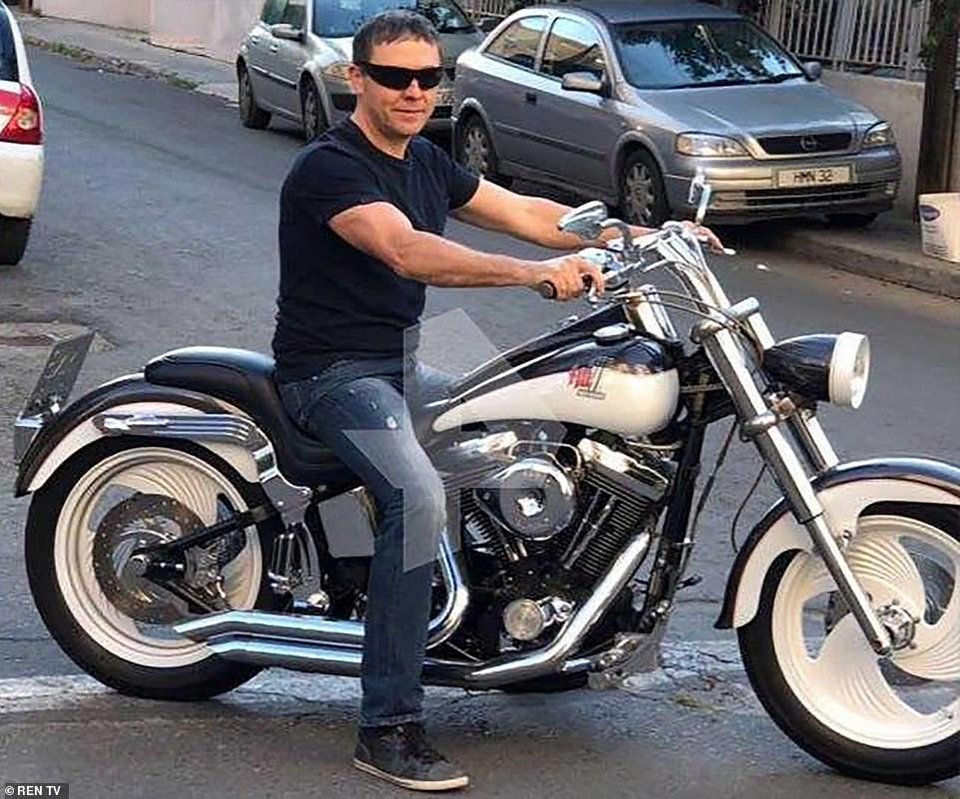 O Ρώσος επιχειρηματίας, Ιγκόρ Γκρετσούσκιν