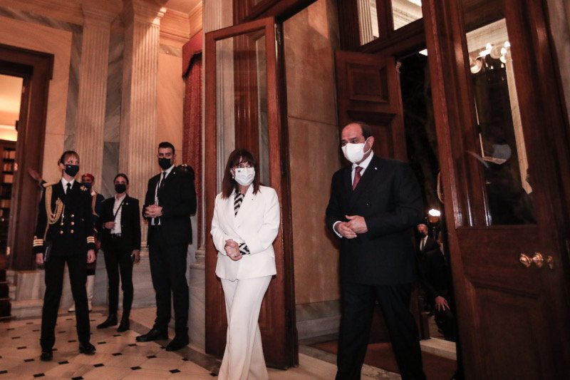 O Αμπντέλ Φατάχ αλ Σίσι και η Κατερίνα Σακελλαροπούλου