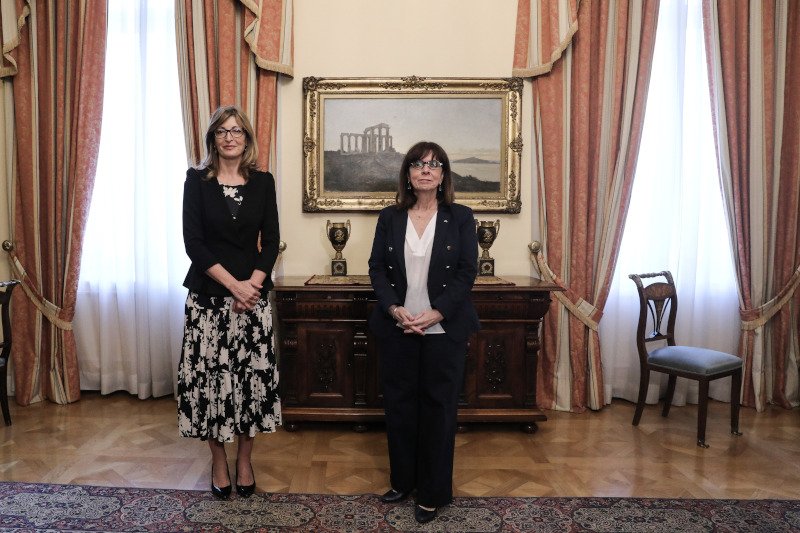 Συνάντηση της Προέδρου της Δημοκρατίας, Κατερίνας Σακελλαροπούλου με την Αναπληρώτρια Πρωθυπουργό και Υπουργό Εξωτερικών της Βουλγαρίας, Ekaterina Zakharieva, στο Προεδρικό Μέγαρο