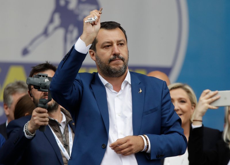 Ο Ματέο Σαλβίνι, σε προεκλογική εκδήλωση του κόμματός του