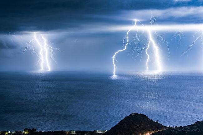 Κεραυνοί στη Σάμο