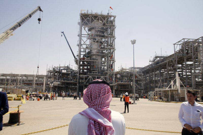 Κατεστραμμένες εγκαταστάσεις της Aramco