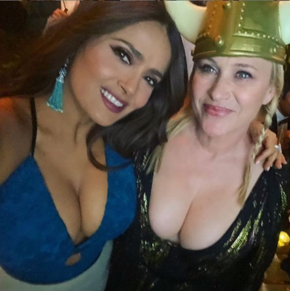 Η selfie των δύο ηθοποιών μετά την τελετή των Χρυσών Σφαιρών