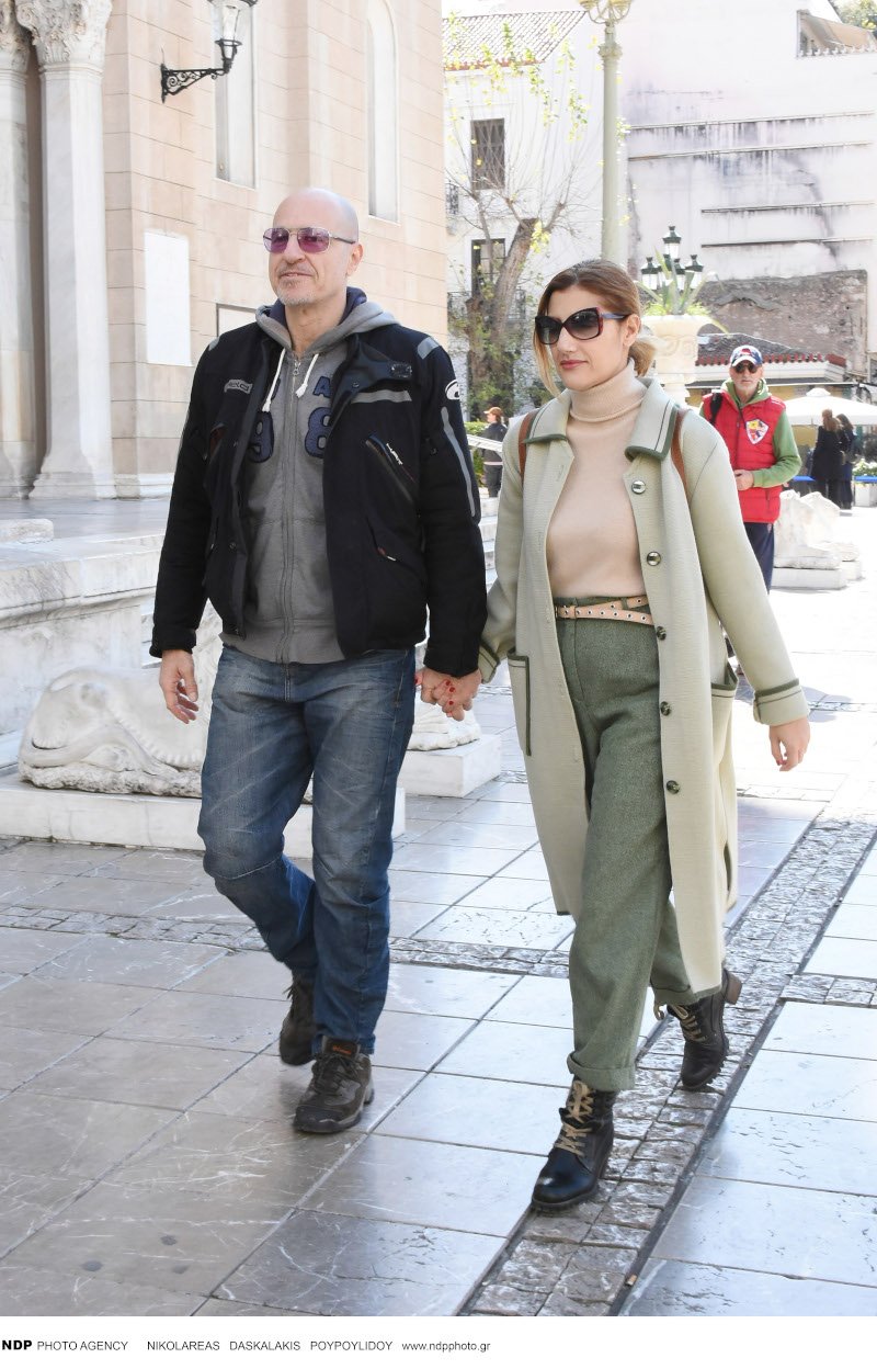 Ο ηθοποιός Σίλας – Σεραφείμ με τη σύνοδό του.