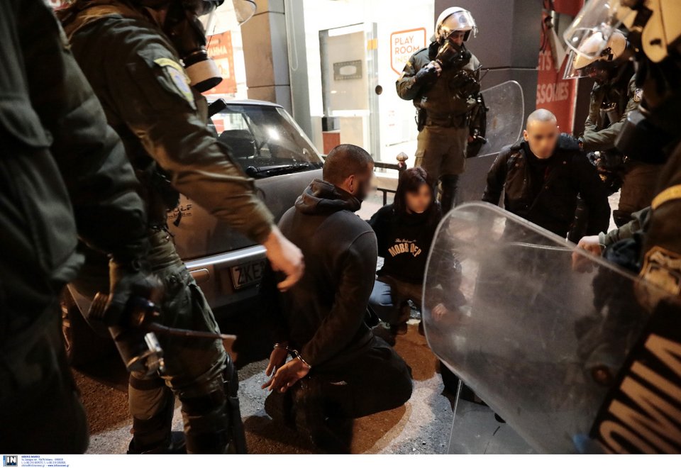 Προσαγωγές φοιτητών/ Φωτογραφία: INTIME NEWS