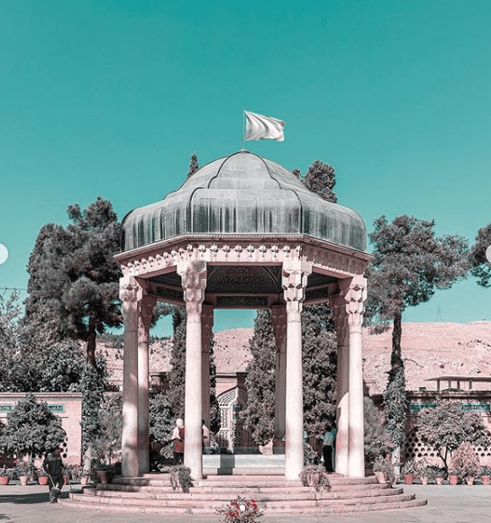 λευκη σημαια