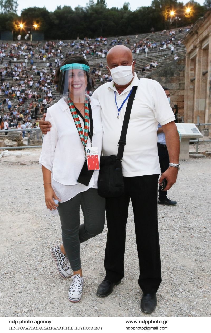 Με την παράσταση του Καβάκου να αποτελεί και κάτι σαν κρας τεστ για την τήρηση των μέτρων στο αρχαίο θέατρο το σίγουρο είναι ότι το στοίχημα κερδήθηκε 