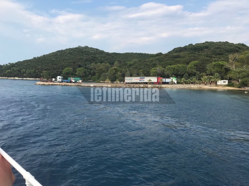 Νταλίκες στον Σκορπιό