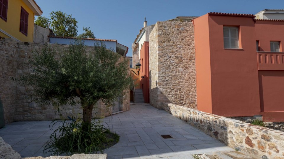 σομον κτηριο