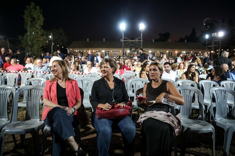 Μαριλίζα Ξενογιαννακοπούλου και Ολγα Γεροβασίλη στο Φεστιβάλ της νεολαίας ΣΥΡΙΖΑ
