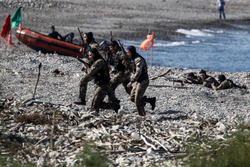 Η απόβαση στη στεριά σήμανε και την κατάληψη του χώρου. Απόλυτη επιτυχία