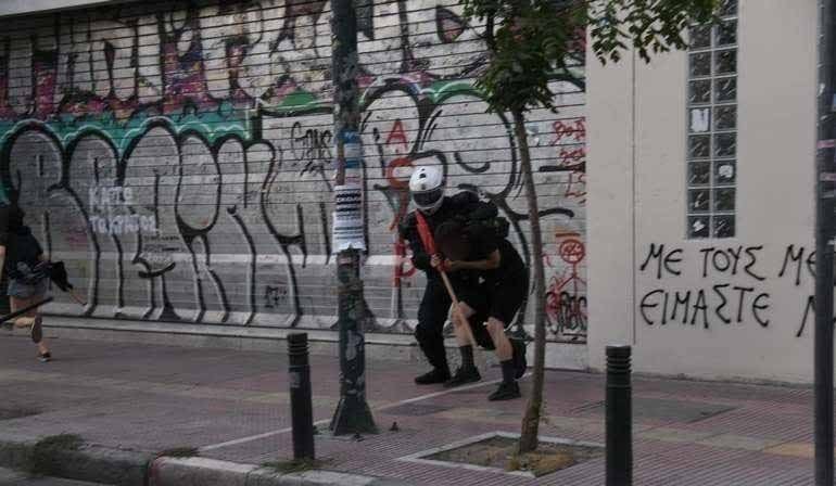 συλλήψεις κοντάρια