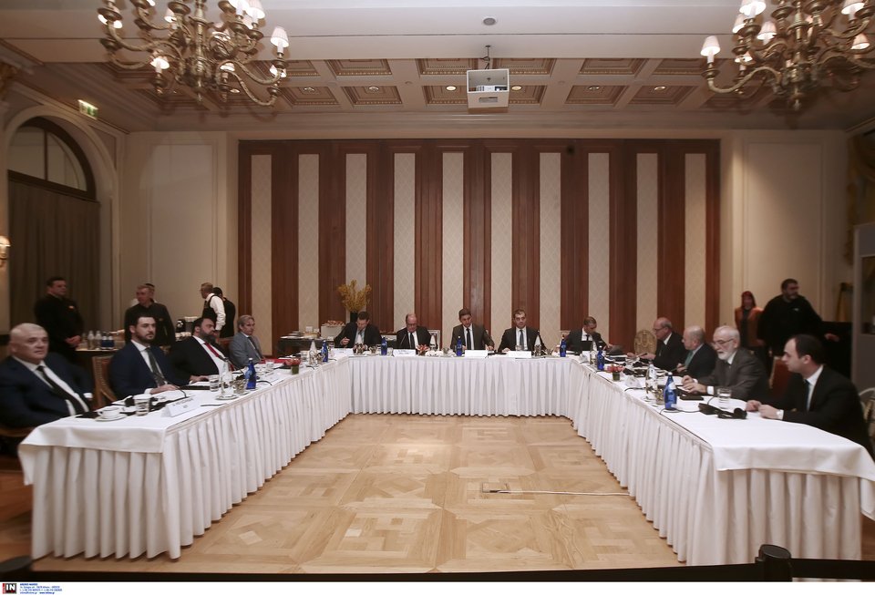 Η συνάντηση στο «Μεγάλη Βρετάνια»